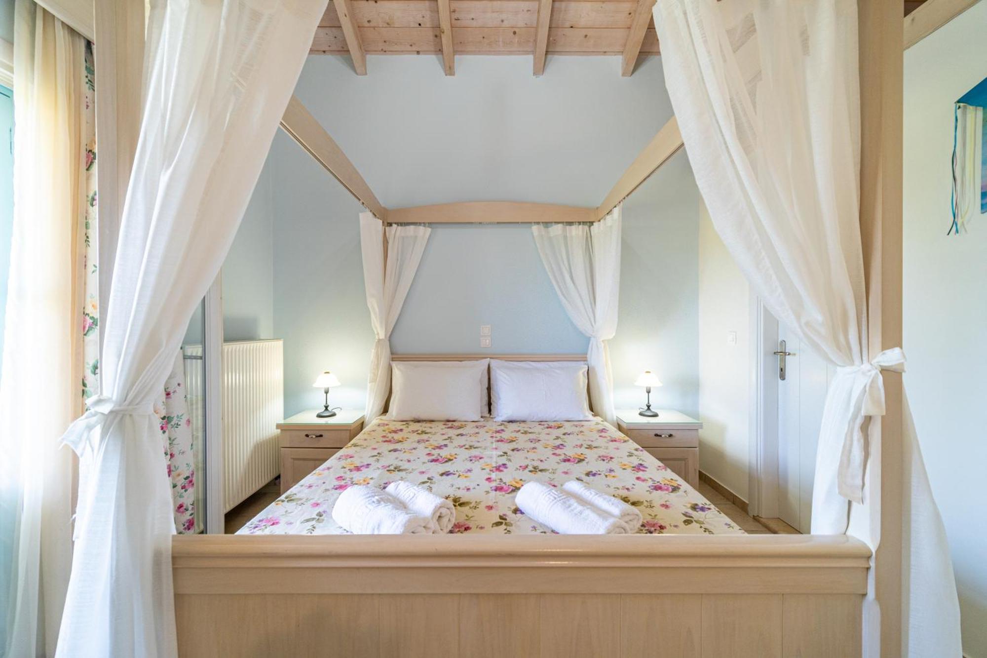 Aroggia Farm Villa Xanthátesz Kültér fotó